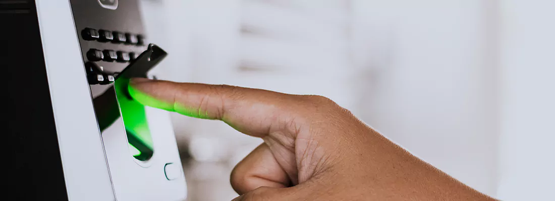 Smart Gate Locks with Remote Access Features in Opa-locka, FL